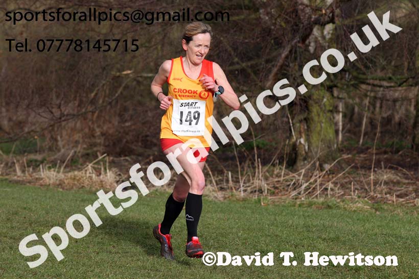 Womens 35s and over and mens 65 and over, 2018 North Eastern Masters, Darlington. Photo: David T. Hewitson/Sports for All Pics